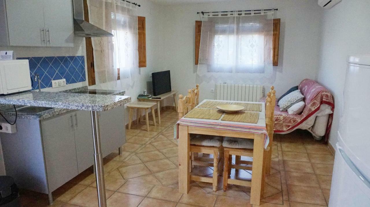 Encinar De Aguas Blancas Vendégház Dúdar Kültér fotó